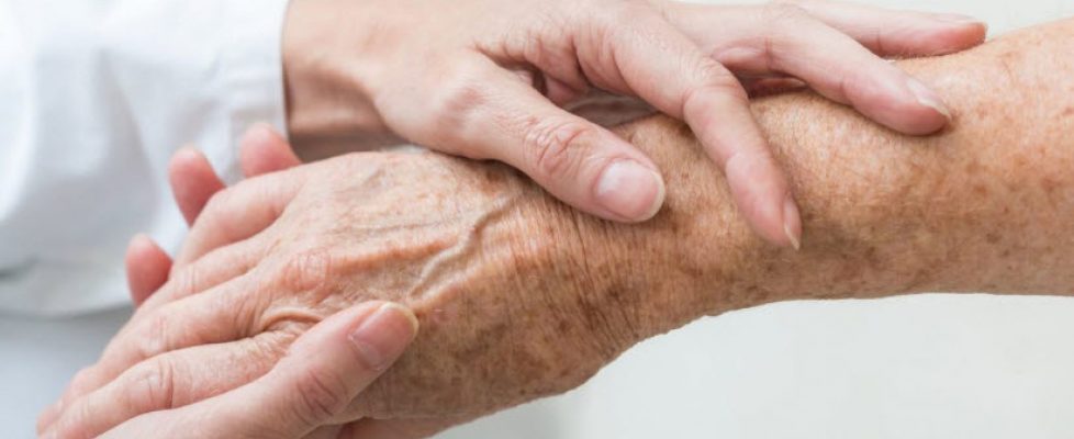 House panel backs 3 measures to improve Medicare House panel backs 3 measures to improve Medicare