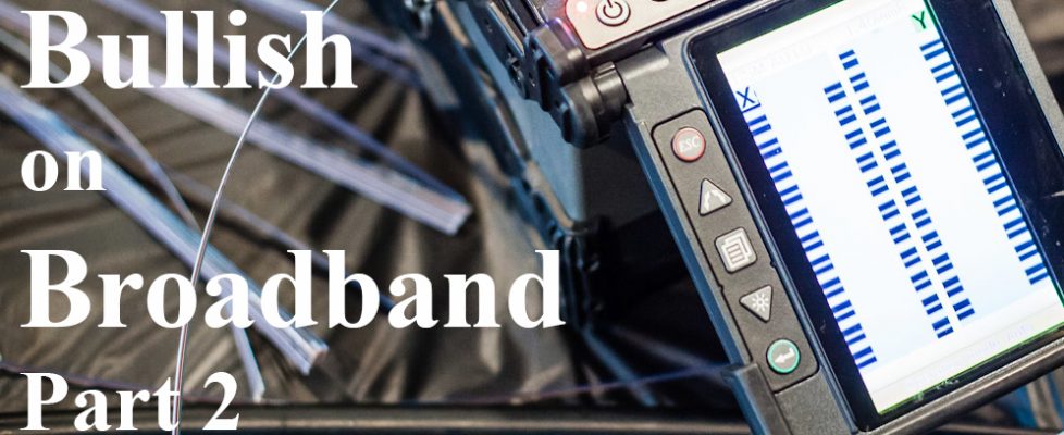 A machine that splices together broadband fiber strands. A machine that splices together broadband fiber strands.